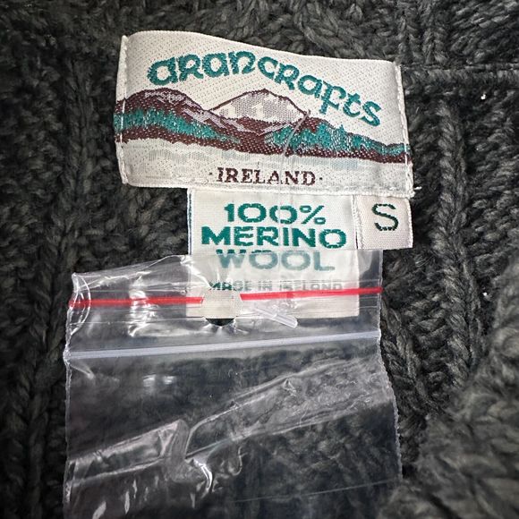 Aran Crafts Cardigan Sweater Women's Small Green Irish Merino Wool Button New - Picture 6 of 9